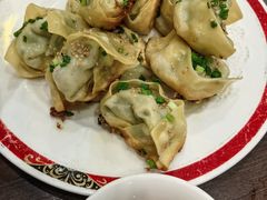 生煎馄饨-小实惠嘉(威海路店)