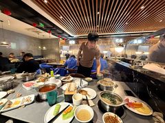 -遇上西雅图多融合海鲜自助餐厅(中房金谊广场店)