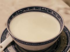 -香港百合居(LCM置汇旭辉广场店)