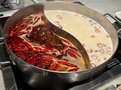 -尚尚仙·酸汤猪手·猪肚鸡火锅(华联万柳购物中心店)