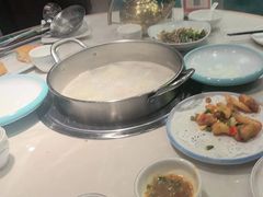 -粤顺渔坊·中山脆肉鲩火锅(清湖店)