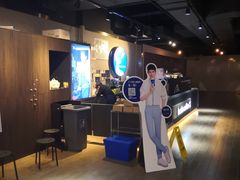 大堂-瑞幸咖啡(三里屯SOHO-6号楼店)