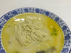-面婆婆东台鱼汤面(湛江路店)