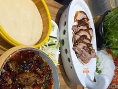 -龙聚德北京烤鸭(沙坪坝华宇A馆店)