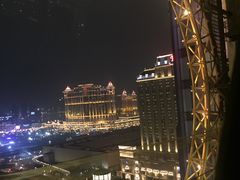 -影汇之星8字形摩天轮