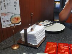 -蝴蝶里·粤菜·点心(滨江龙湖店)