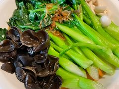 -新白鹿餐厅(悠迈生活广场店)