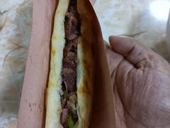 -河间正宗驴肉火烧(听海居店)