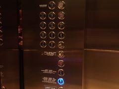 -成都保利公园皇冠假日酒店(熊猫基地店)