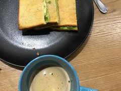 -HELLO 27 意面·沙拉·帕尼尼