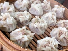 牛肉芹菜烧卖-国庆烧麦馆
