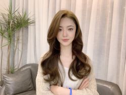 -AYO SALON