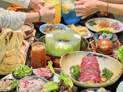 -得意咚瓜·顺德鱼生·冬瓜火锅(深圳首店)