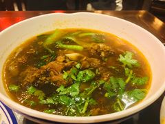 招牌手擀牛肉面-长安面坊(西点茂店)