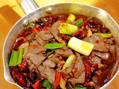 -包整·丝娃娃(一览甲秀楼风景店)