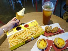 和狗子头-肯德基(孝陵卫地铁站店)