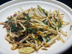 -魏铭鱼头捞饭(晋阳路店)