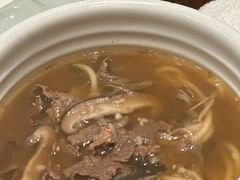 -萨拉伯尔(燕莎友谊商城店)