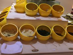 自助调料区-蒙肥羊·酸汤潮牛·鲜牛肉火锅烤肉自助(岗顶店)