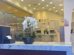 -瑞尔齿科(颐堤港诊所)