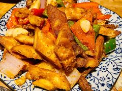 家乡囊炒肉-阿里家Miss Ali·烤肉酒馆by MIG