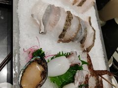 -红鼎豆捞·非遗鲍皇汤火锅(宝丰路店)