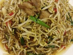 -闯关东东北农家菜(崂山石老人店)
