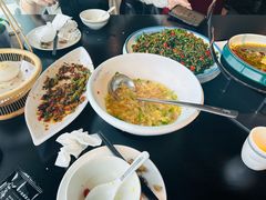 -三生三味密宗川菜·江景餐厅(来福士店)