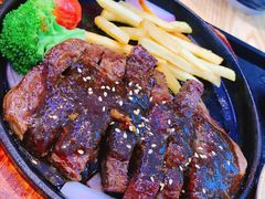 铁板牛排-石屋料理(南京西路店)