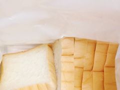 -爸爸心语手工吐司·甜点(泛悦国际店店)