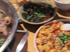 -大众跷脚牛肉馆·非遗传承单位(峨眉山店)