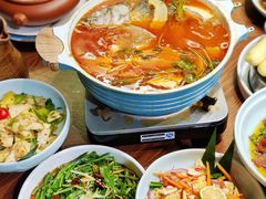 -老滇山寨•云南特色菜•地方菜•民族风情歌舞表演(金碧店)