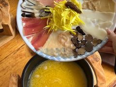 -桥香园过桥米线(国贸店)