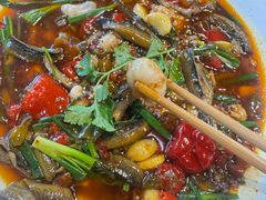 -牟记江湖重庆地标特色菜鱼蛋海鲜羊蝎子(巴南区黑金冠十多年好店)