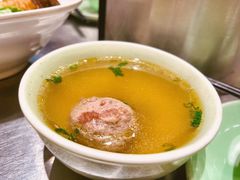 -潮界(LU·ONE凯德晶萃广场店)