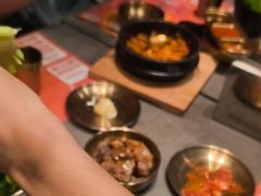 -轻烧烤肉(光谷步行街店)