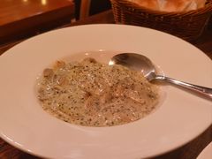 牛肝菌饺配蘑菇黑松露酱-La Tavernetta(Bar à Vin)(乌鲁木齐路店)