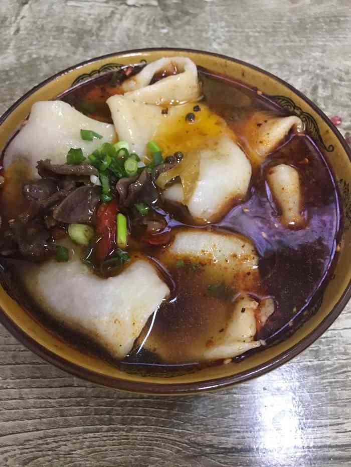 鸡杂铺盖面图片