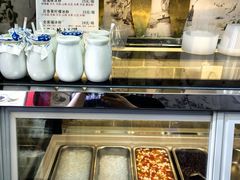 -游氏老北京宫廷奶酪(护国寺店)