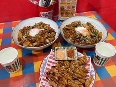 -万能料理屋(钟鼓岭路店)