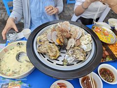 -老东镇啤酒屋海鲜加工·蒸汽海鲜·海鲜烧烤(台东店)
