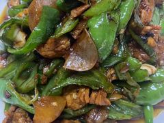 -老湘亲·品鉴湘菜(蔡塘爱琴海店)