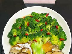 -爱月宝月嫂·育儿嫂(哈尔滨总店)