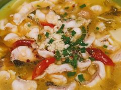 酸菜鱼-新白鹿餐厅(爱琴海购物中心店)