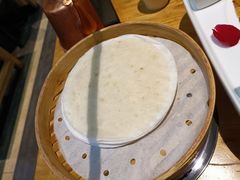 翠绿烤鸭饼-壹零捌道·北京烤鸭(车公庄店)