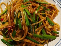 鸭肉炒土豆丝红薯粉-顺承小院儿