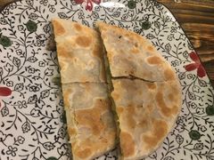 阿拉善驼肉馅饼-格日勒阿妈蒙古厨房(大召店)