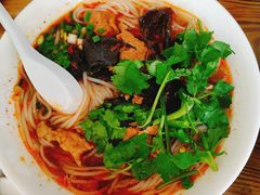 三鲜米粉-一品香粉馆(官黎路店)