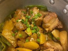 黑猪肉炖鲜豆角-小土豆北方菜馆(方庄店)