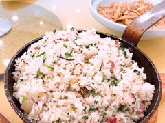-侬佳蒸菜馆(听潮店)